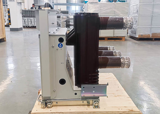VS1 Elektrikli Ekipman Vakum Devre Kesici 12kv 50hz Üç Fazlı Güç 630A