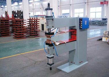 Çift Silindirler Kürek Projeksiyon Nokta Kaynak Makinesi Otomatik Tel Örgü 1000mm Kol