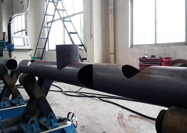 CNC4 Alev Plazma Tüpü Kesme Makinesi Özelleştirilmiş Gerilim 200-1400mm Boru Çapı