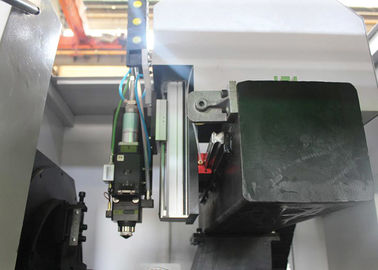 Otomatik CNC Boru Kesme Makinası Paslanmaz Çelik Metal Elyaf Lazer 380V / 50Hz